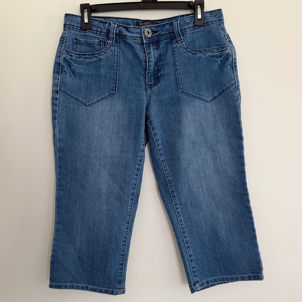 Y2K Denim Capris Mid Rise Baccini Embellished Pockets Size 6